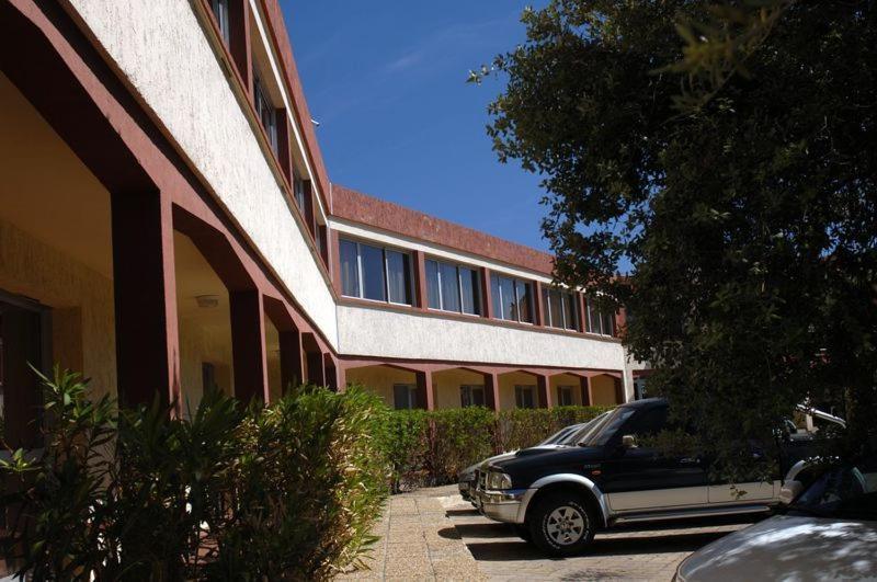 Hotel Le Lagon Rochefort-du-Gard Dış mekan fotoğraf