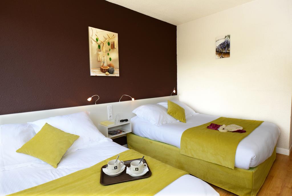 Hotel Le Lagon Rochefort-du-Gard Dış mekan fotoğraf